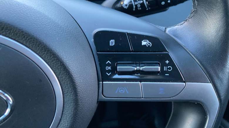 Hyundai TUCSON 1.6 TGDi 48V MHD Premium 5dr 2WD DCT Petrol Estate